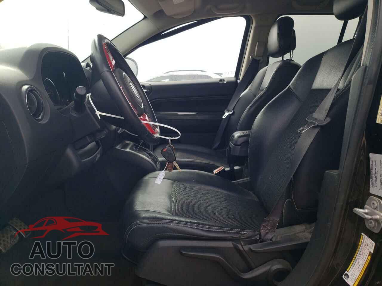 JEEP COMPASS 2016 - 1C4NJCEA1GD675736