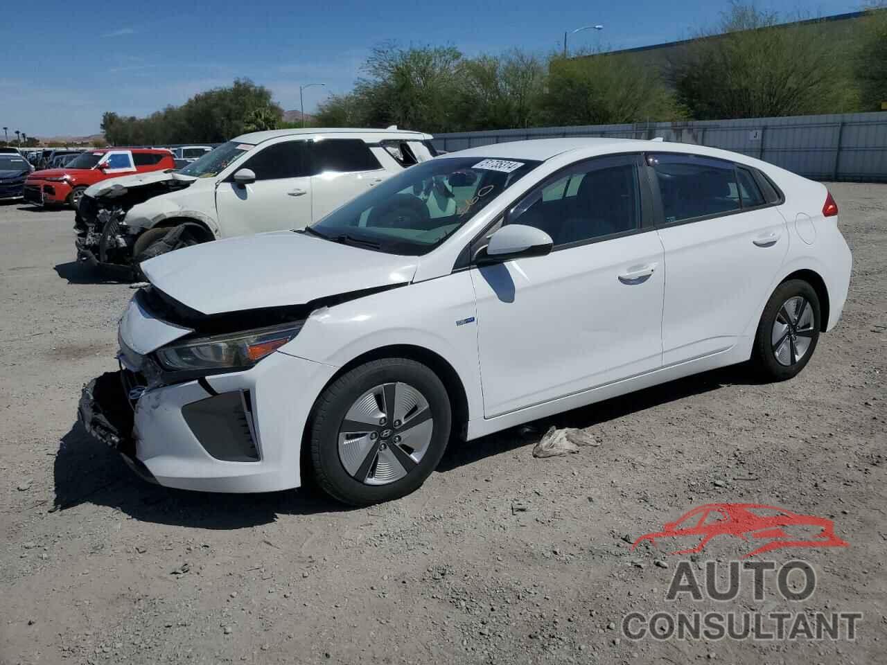 HYUNDAI IONIQ 2017 - KMHC65LC4HU051709