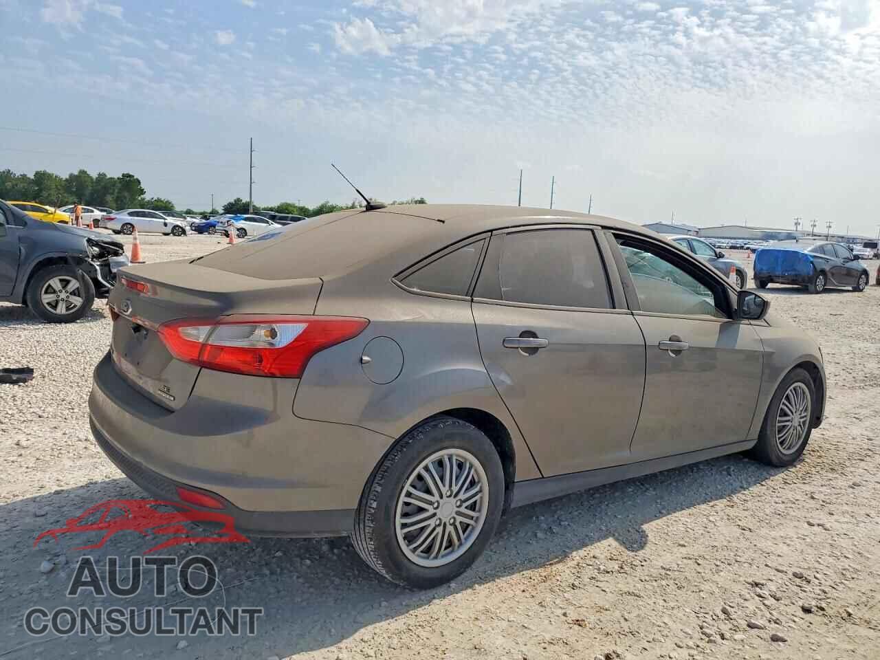 FORD FOCUS 2012 - 1FAHP3F28CL478278