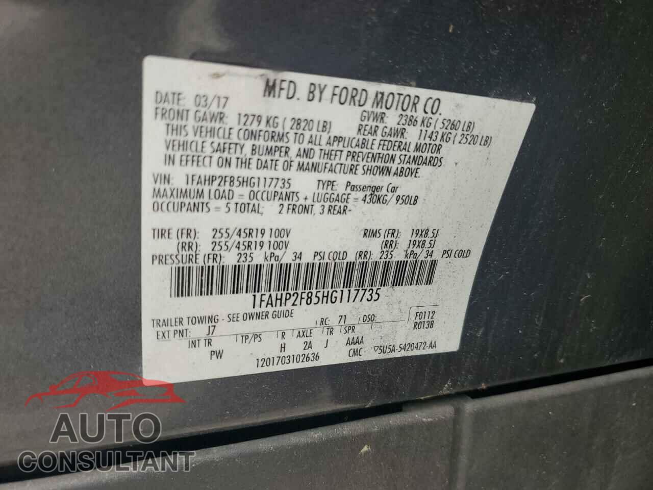 FORD TAURUS 2017 - 1FAHP2F85HG117735