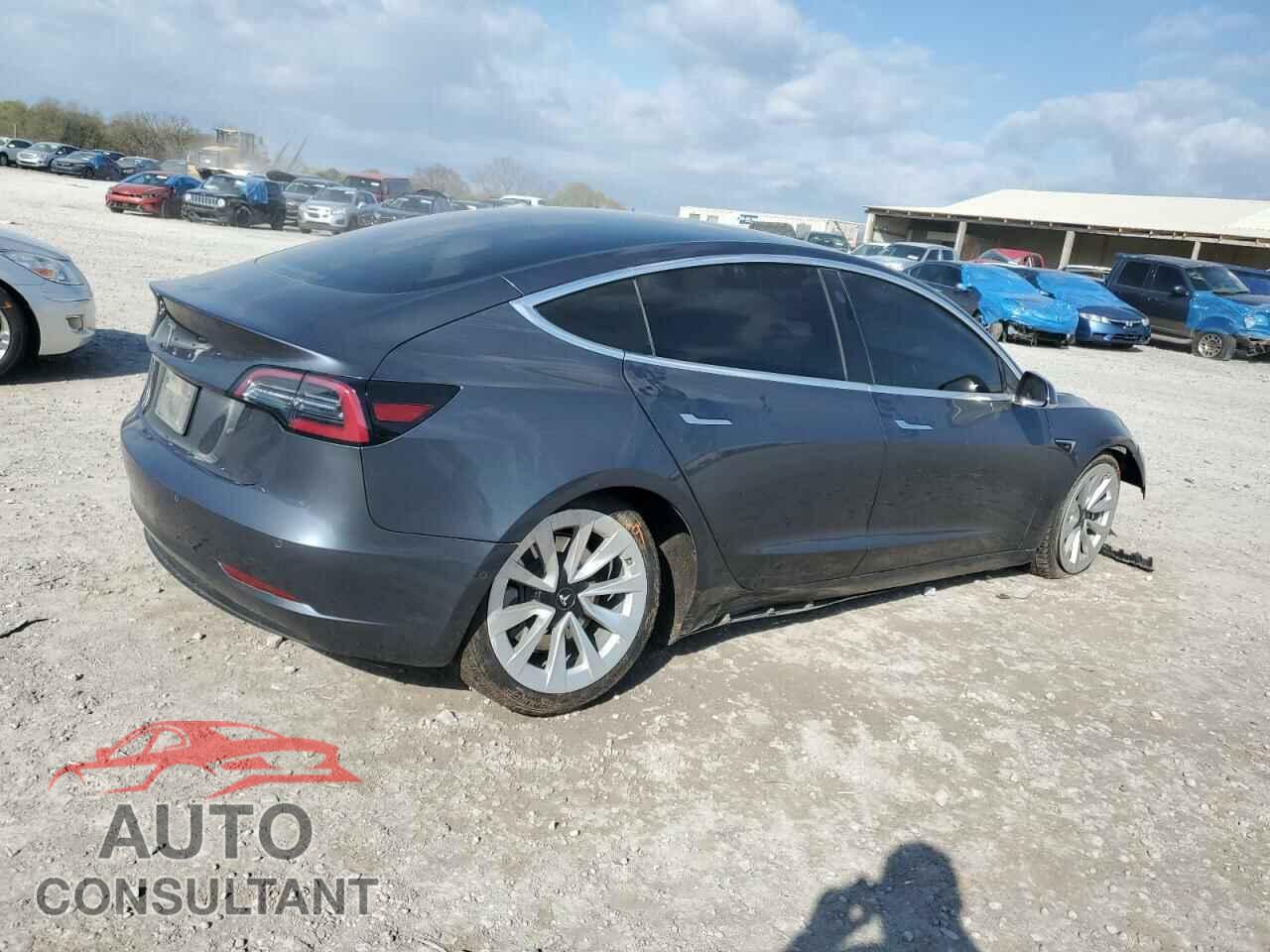 TESLA MODEL 3 2020 - 5YJ3E1EA0LF717655