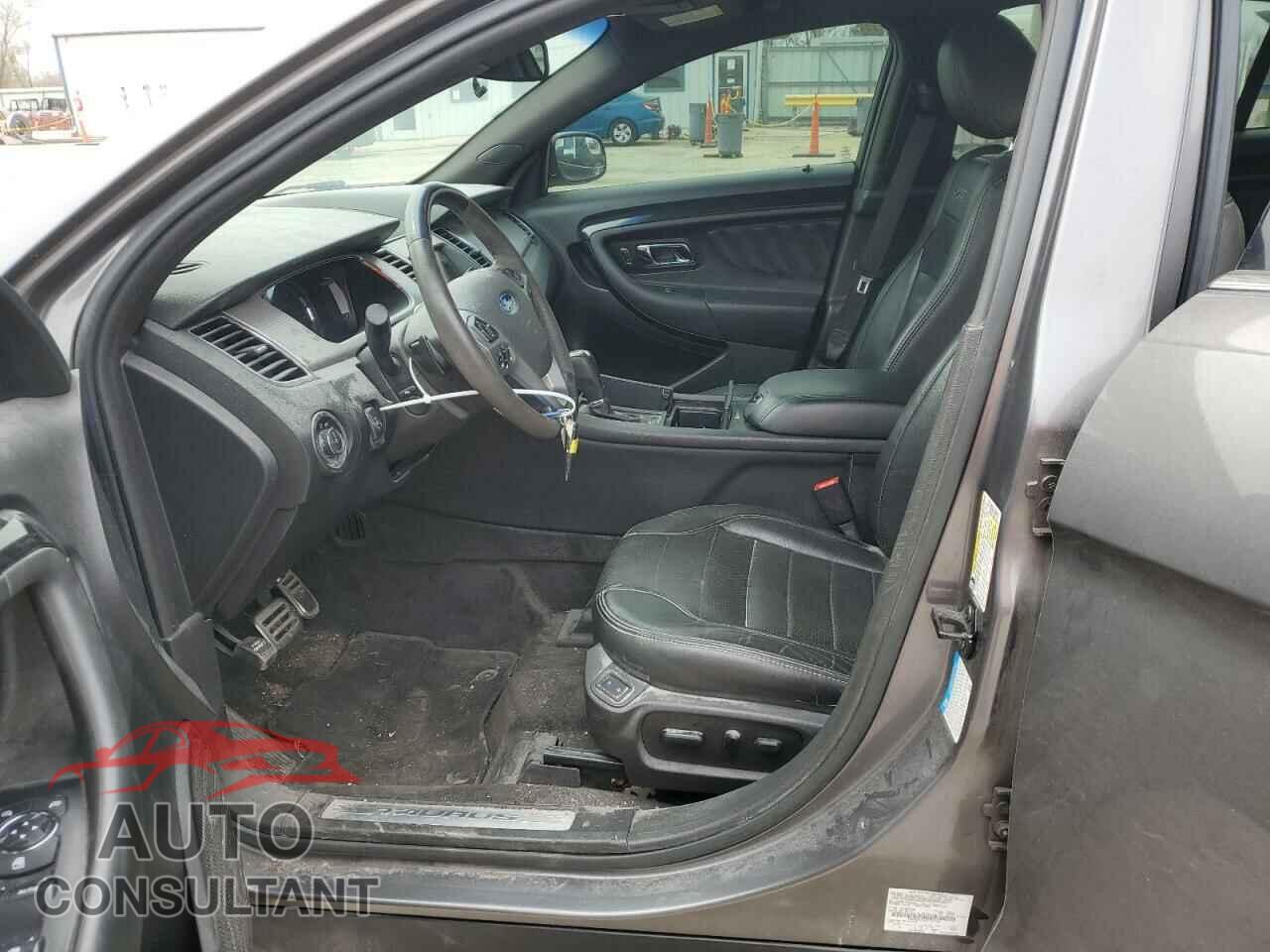 FORD TAURUS 2013 - 1FAHP2KT4DG137950