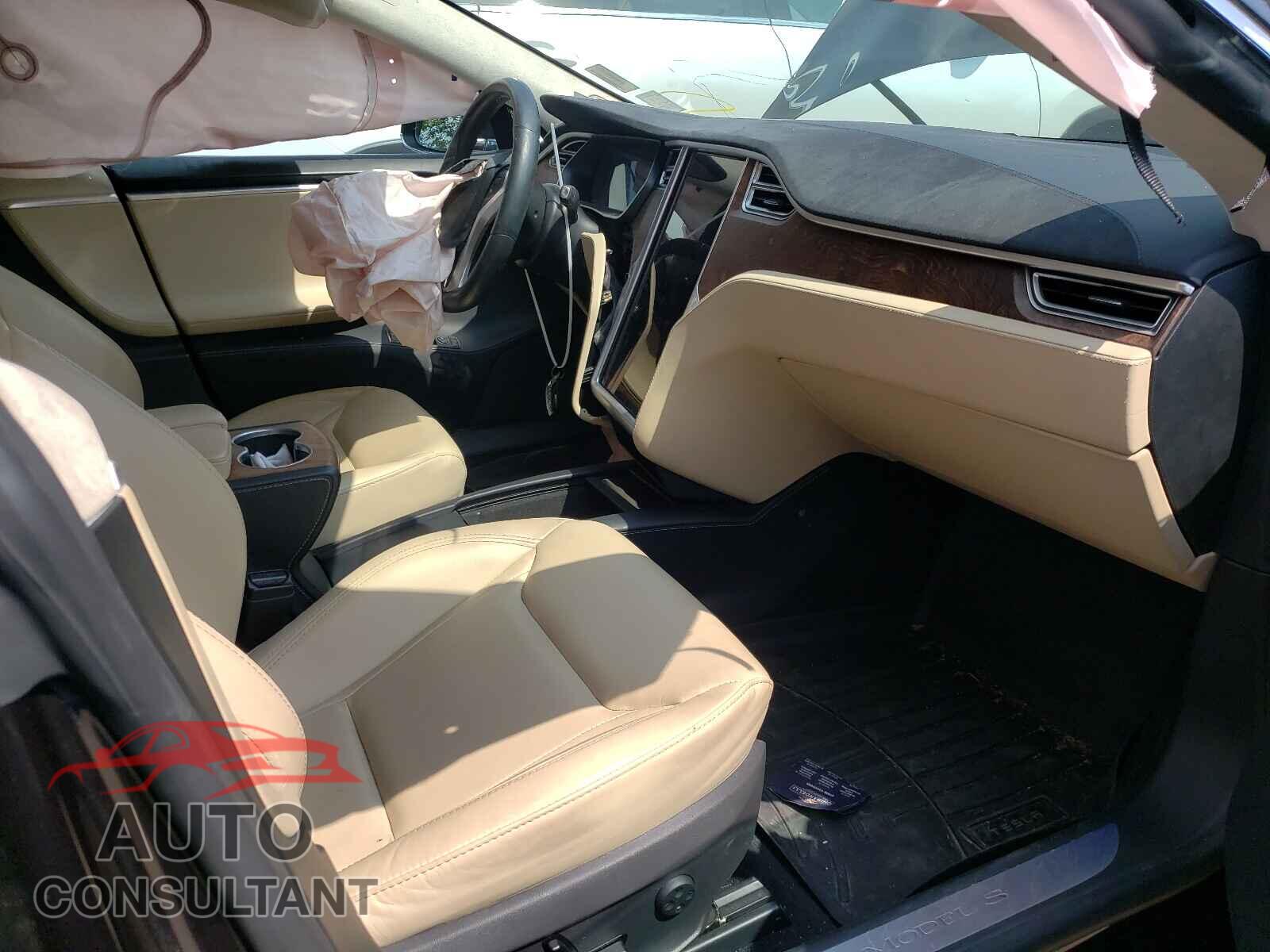 TESLA MODEL S 2016 - 5YJSA1E28GF169877