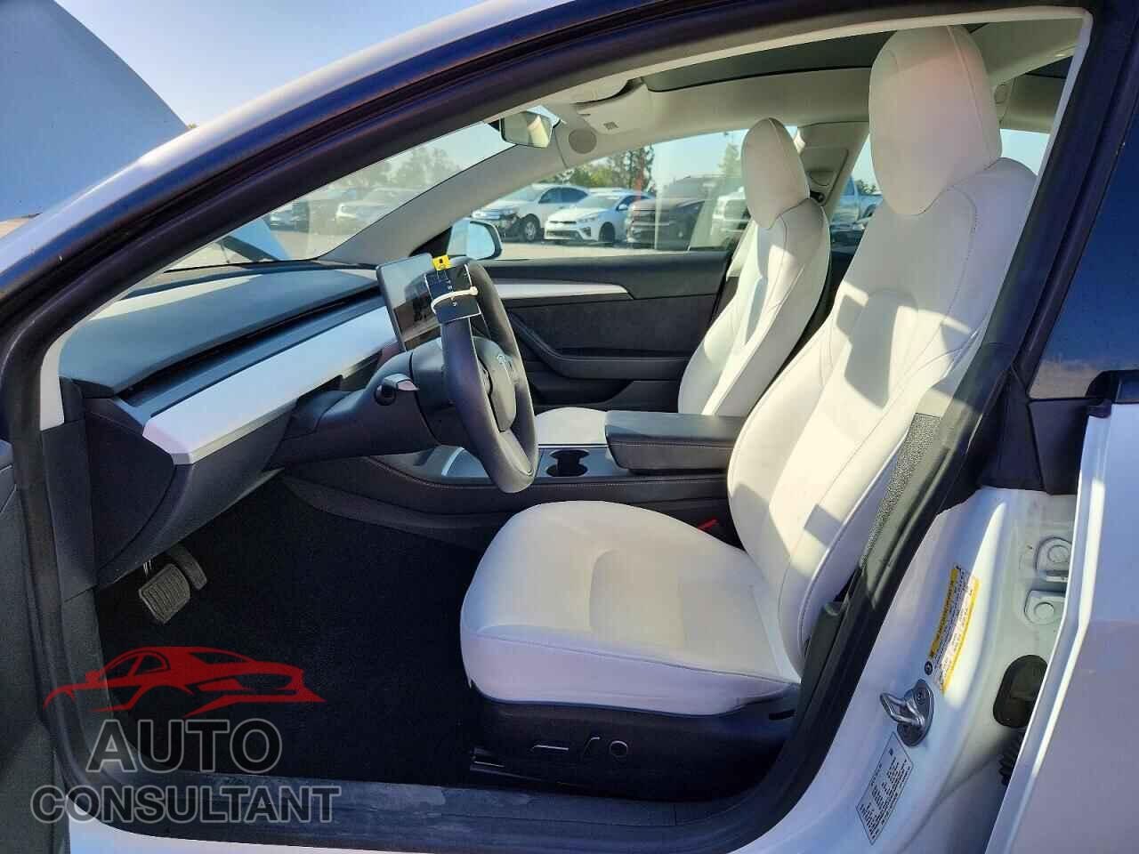 TESLA MODEL 3 2023 - 5YJ3E1EA5PF466296