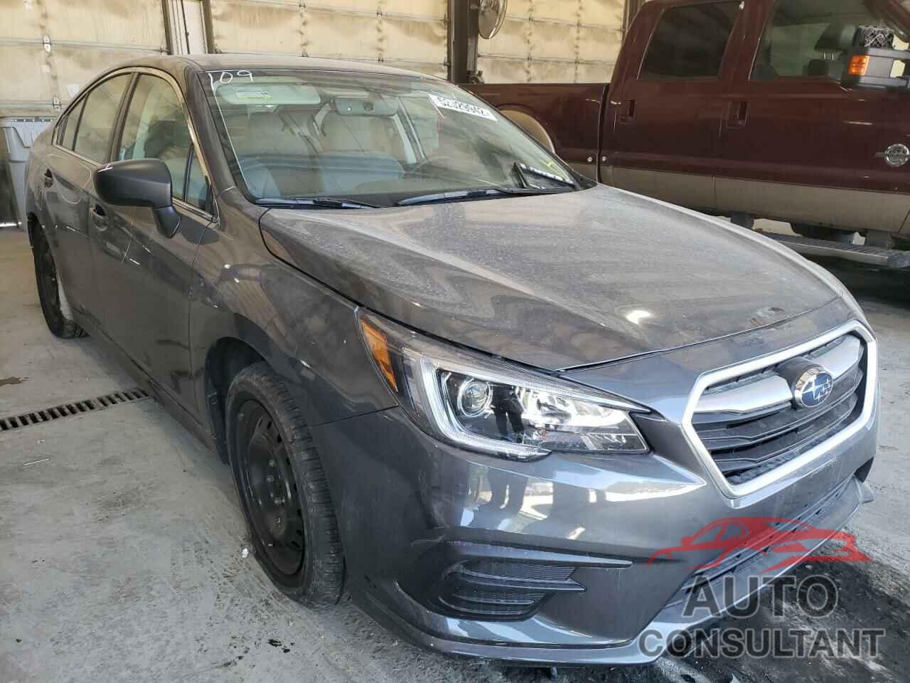 SUBARU LEGACY 2018 - 4S3BNAA61J3005243