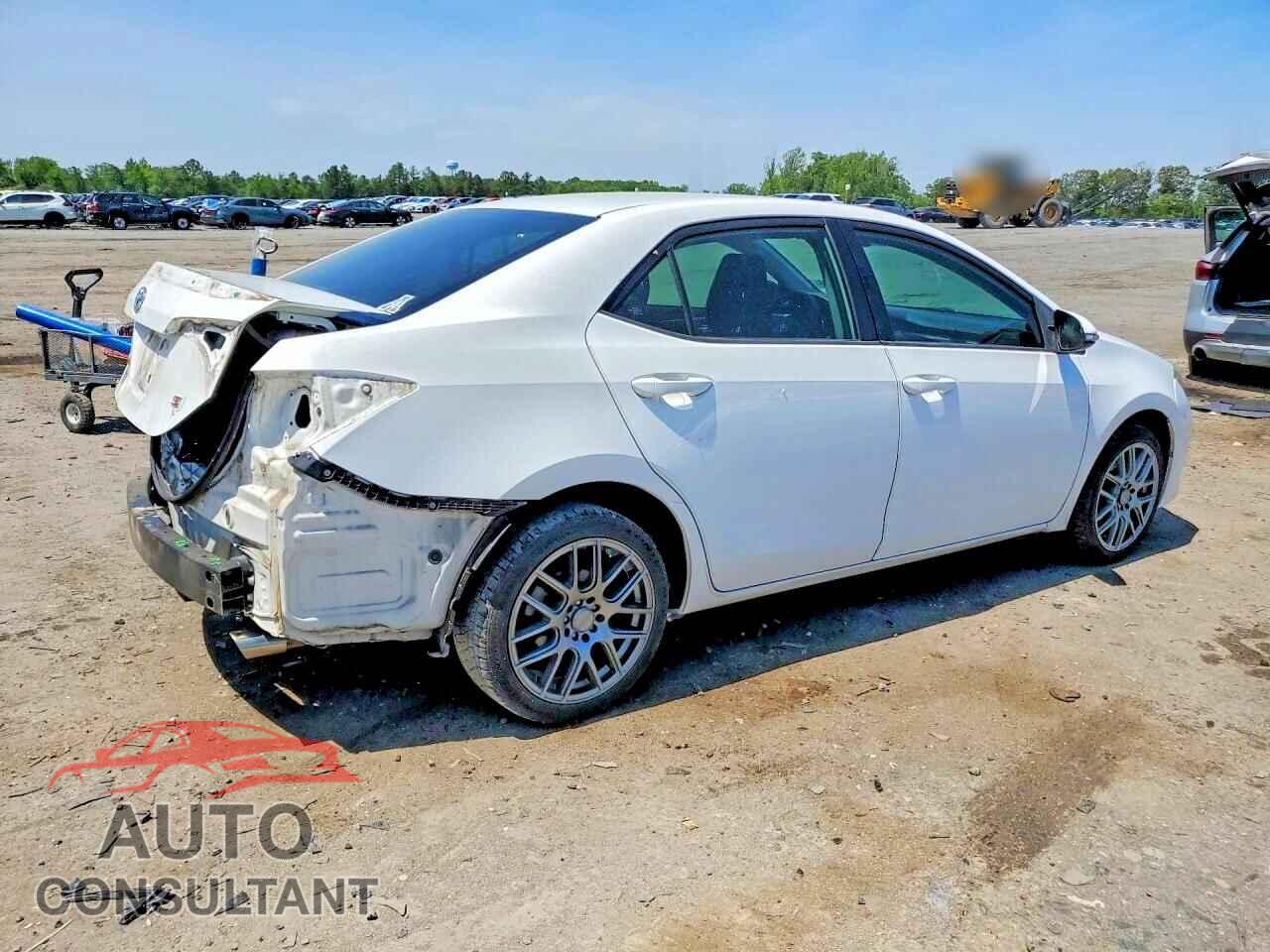 TOYOTA COROLLA 2015 - 2T1BURHE2FC446926