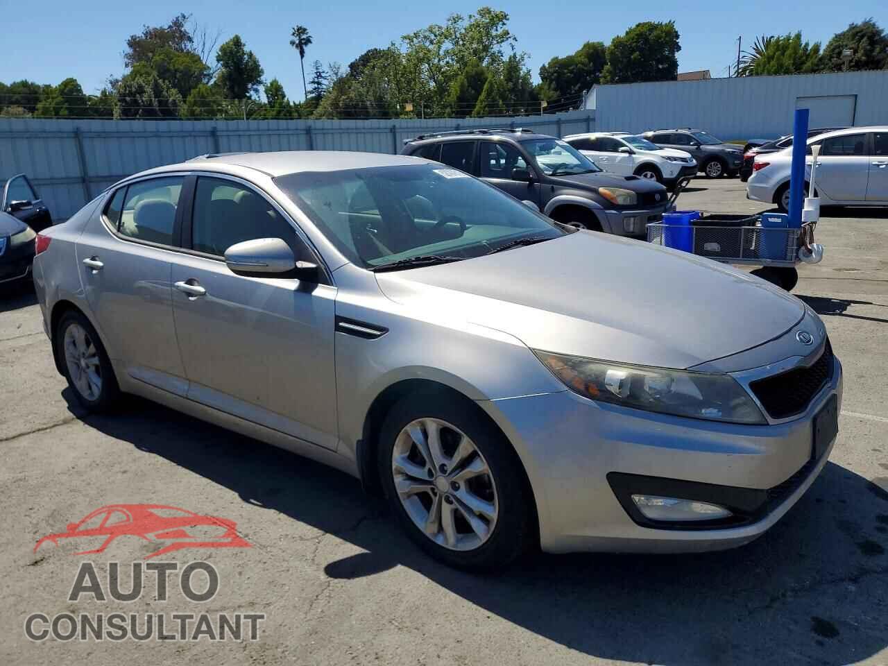 KIA OPTIMA 2012 - 5XXGN4A77CG076174