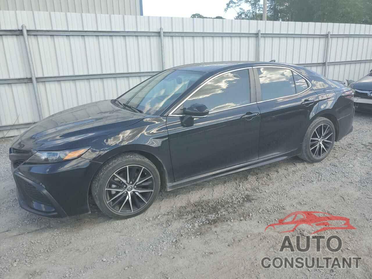 TOYOTA CAMRY 2021 - 4T1T11AK8MU532882