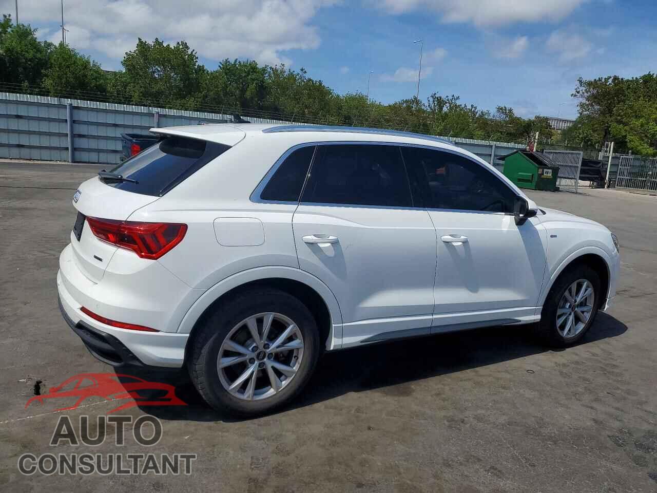 AUDI Q3 2023 - WA1DECF39P1112879