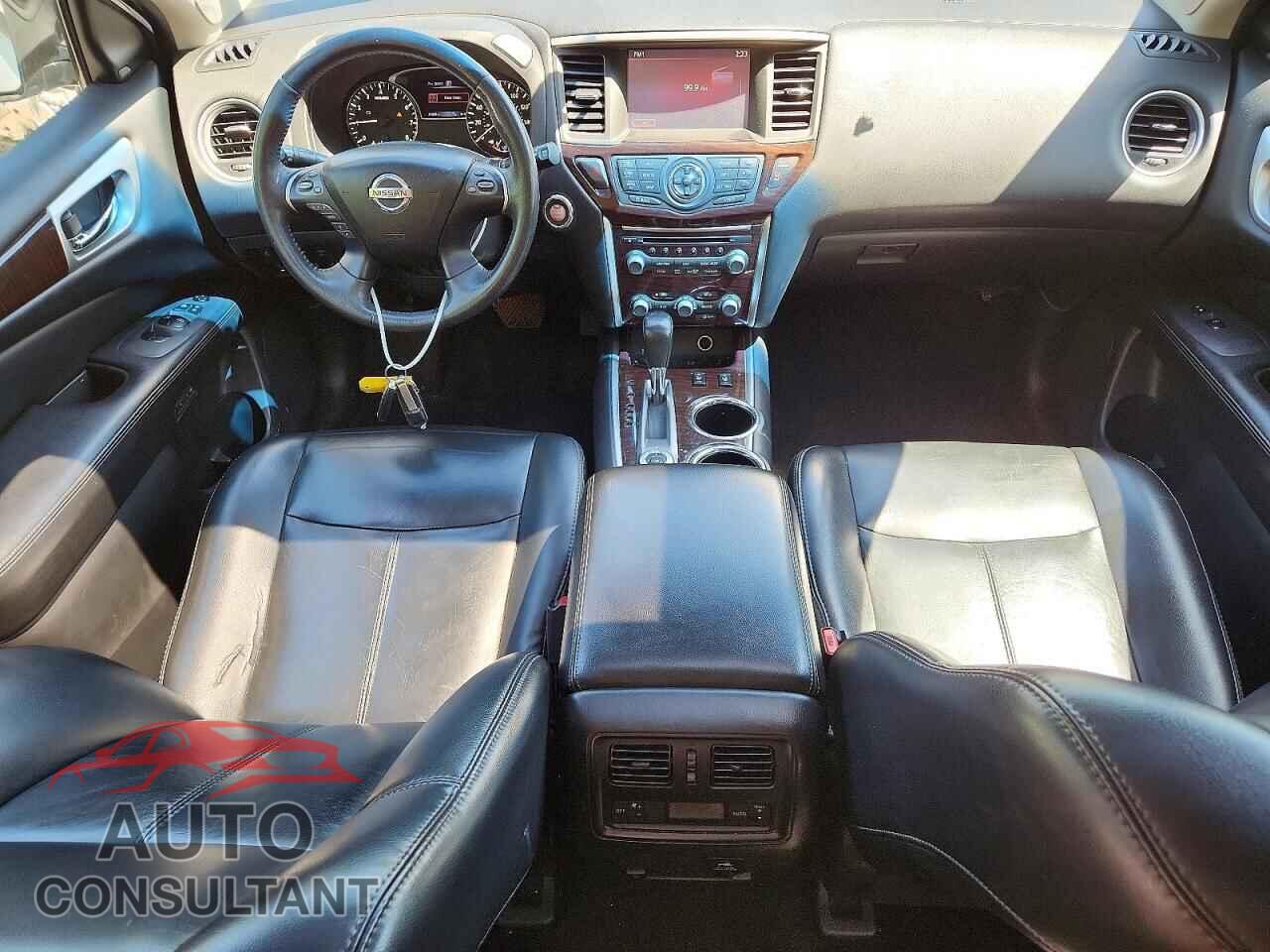 NISSAN PATHFINDER 2016 - 5N1AR2MM7GC657174