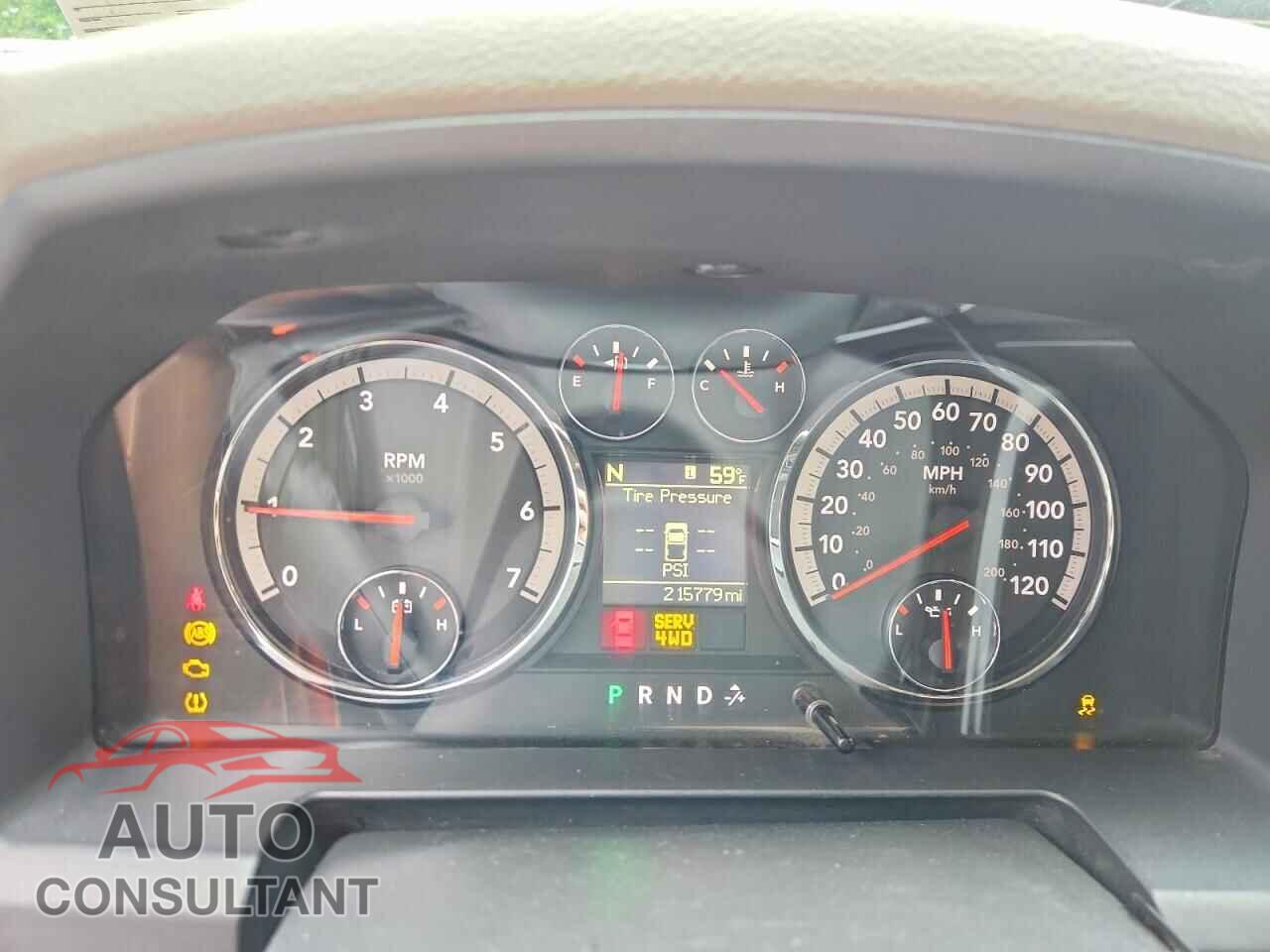 DODGE RAM 1500 2012 - 1C6RD7LT3CS146676