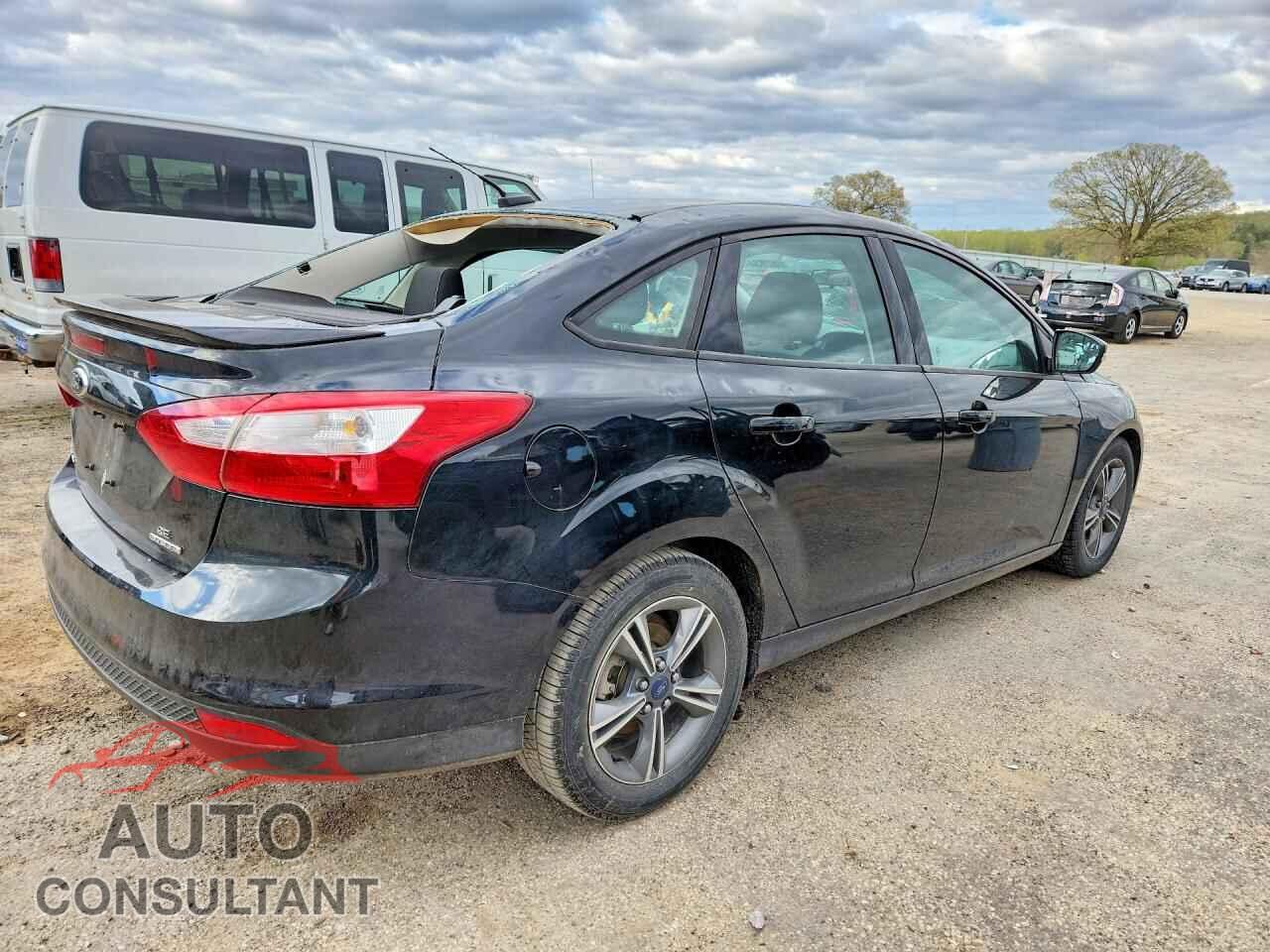 FORD FOCUS 2014 - 1FADP3F28EL235944