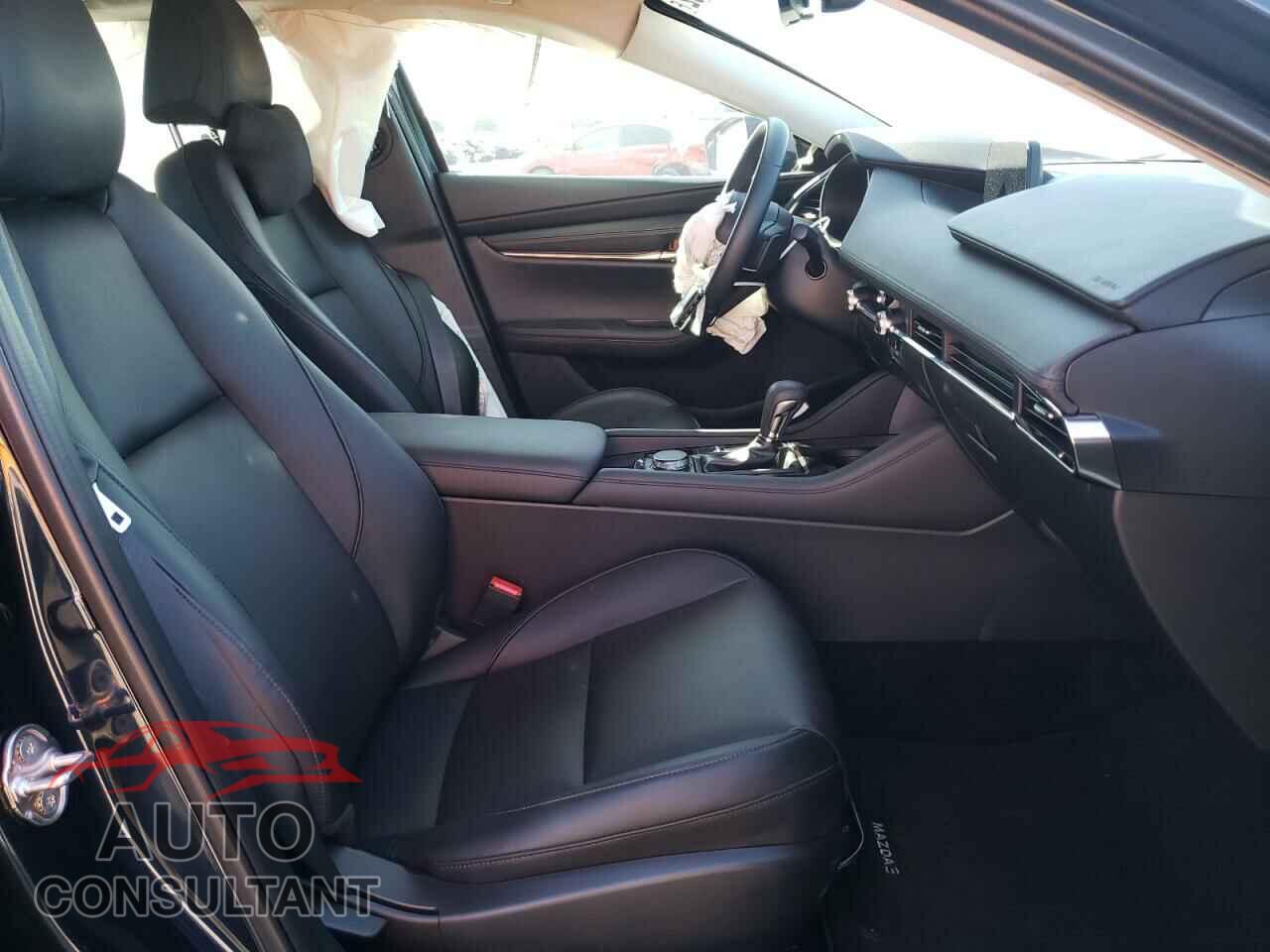 MAZDA 3 2021 - JM1BPADL5M1315780
