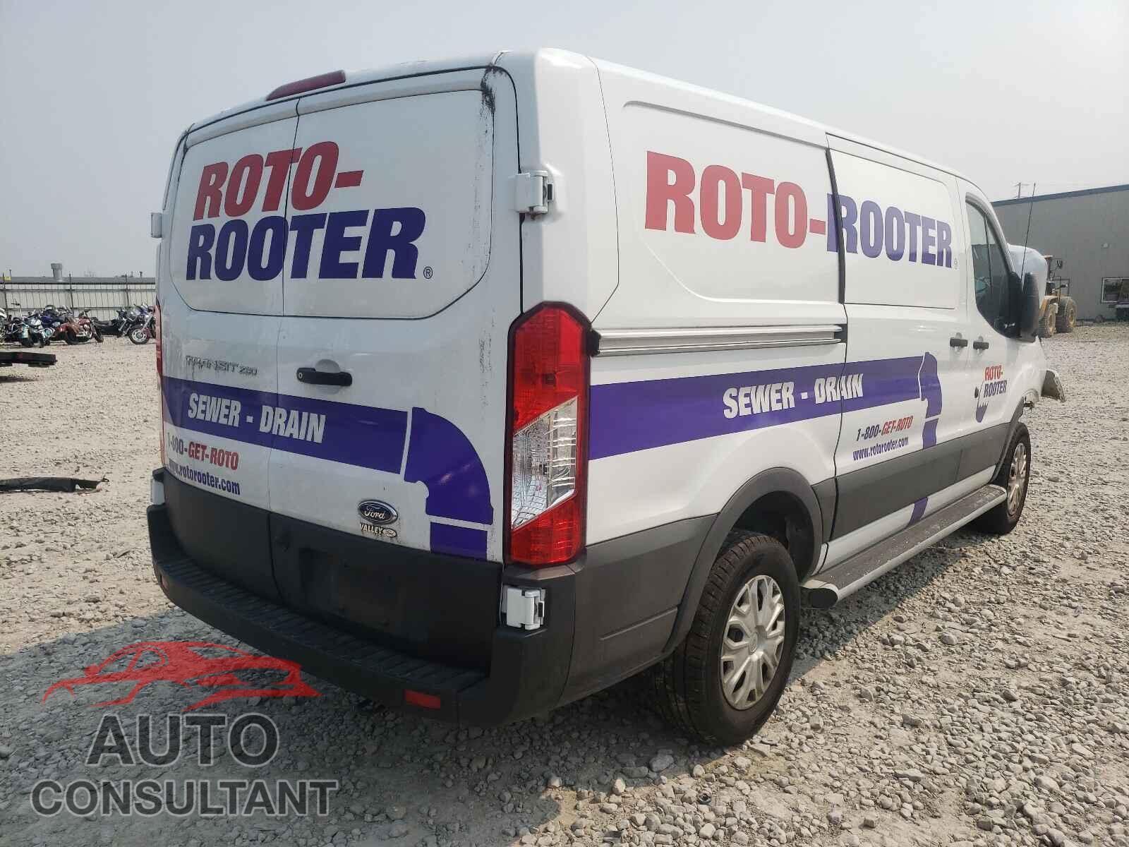 FORD TRANSIT CO 2019 - 1FTYR1YM4KKB51257