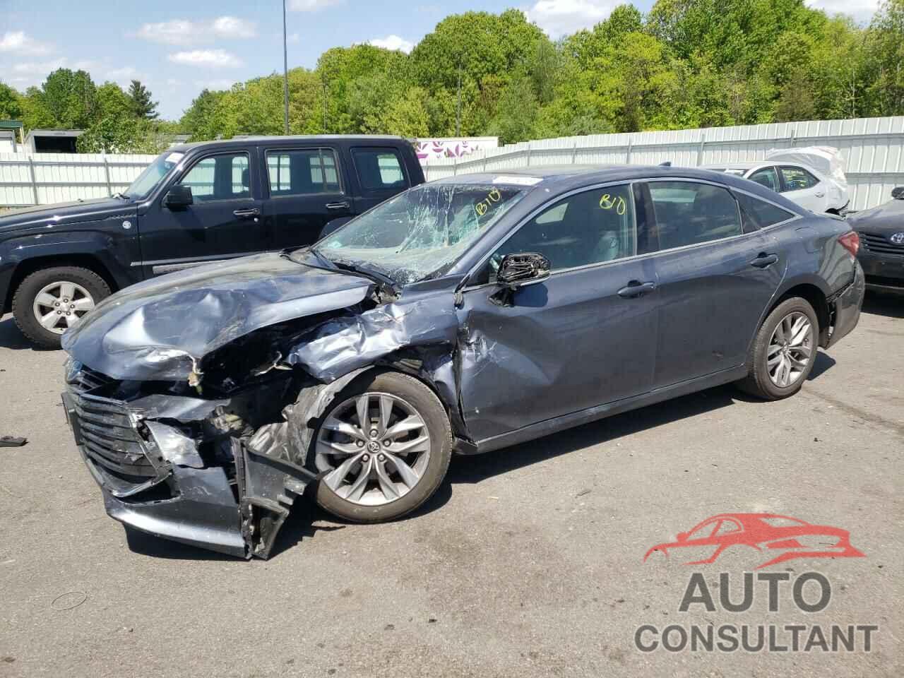 TOYOTA AVALON 2019 - 4T1BZ1FB0KU017627
