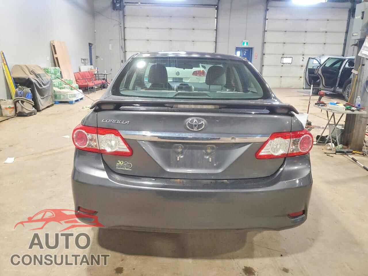 TOYOTA COROLLA 2012 - 2T1BU4EEXCC822176