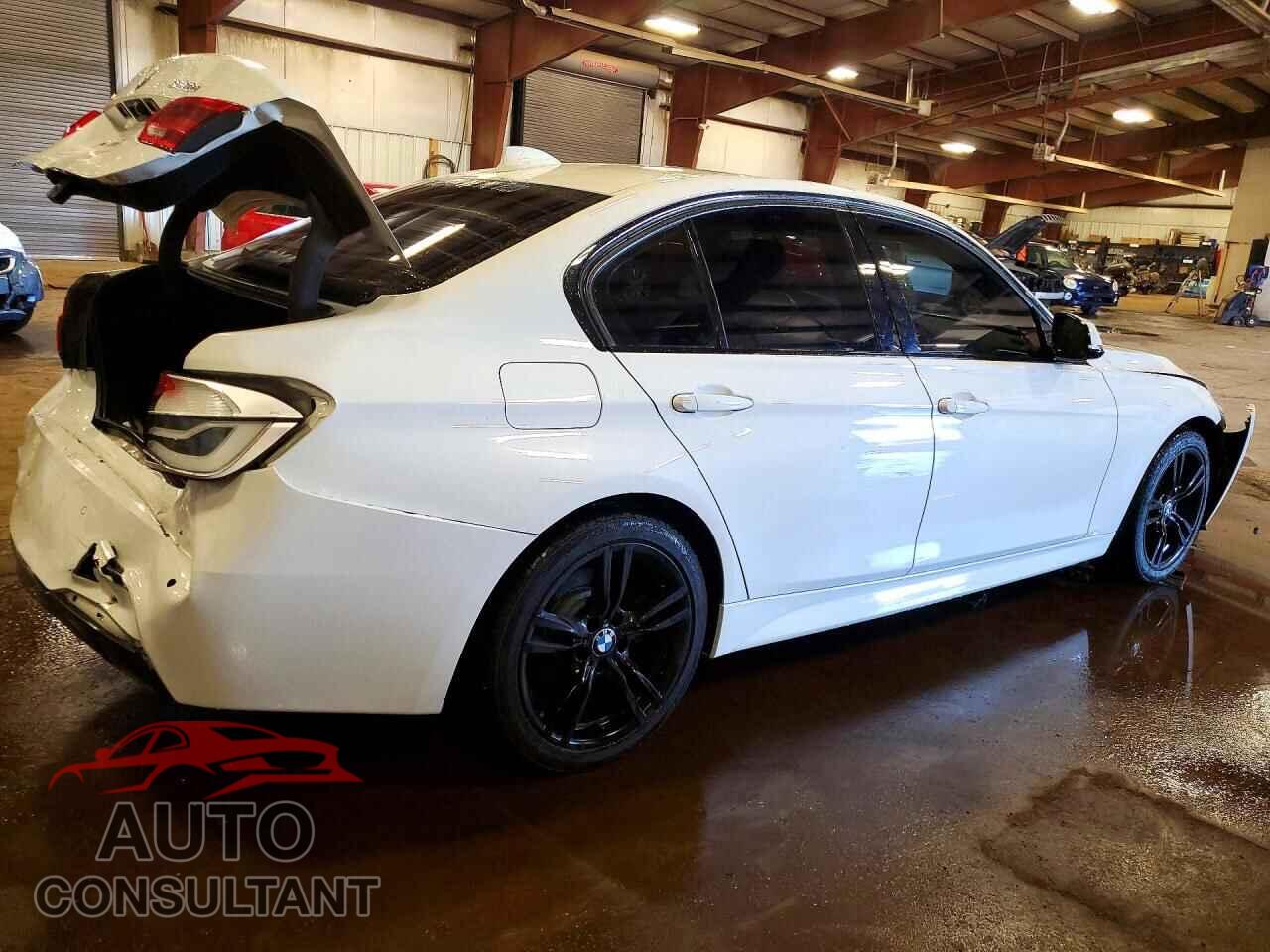BMW 3 SERIES 2018 - WBA8D9C5XJA012829