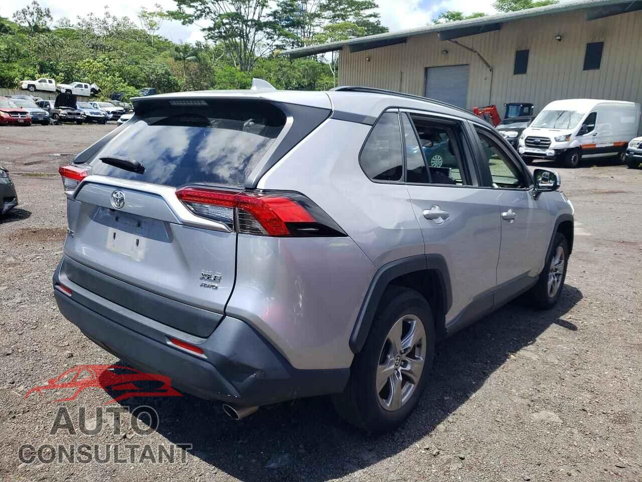 TOYOTA RAV4 2023 - JTMP1RFVXPD097777