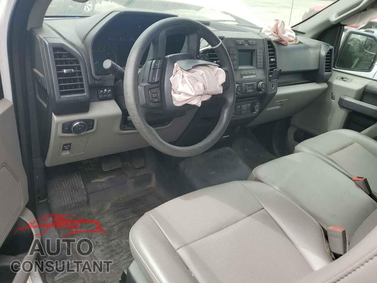 FORD F150 2018 - 1FTMF1CBXJKD89030