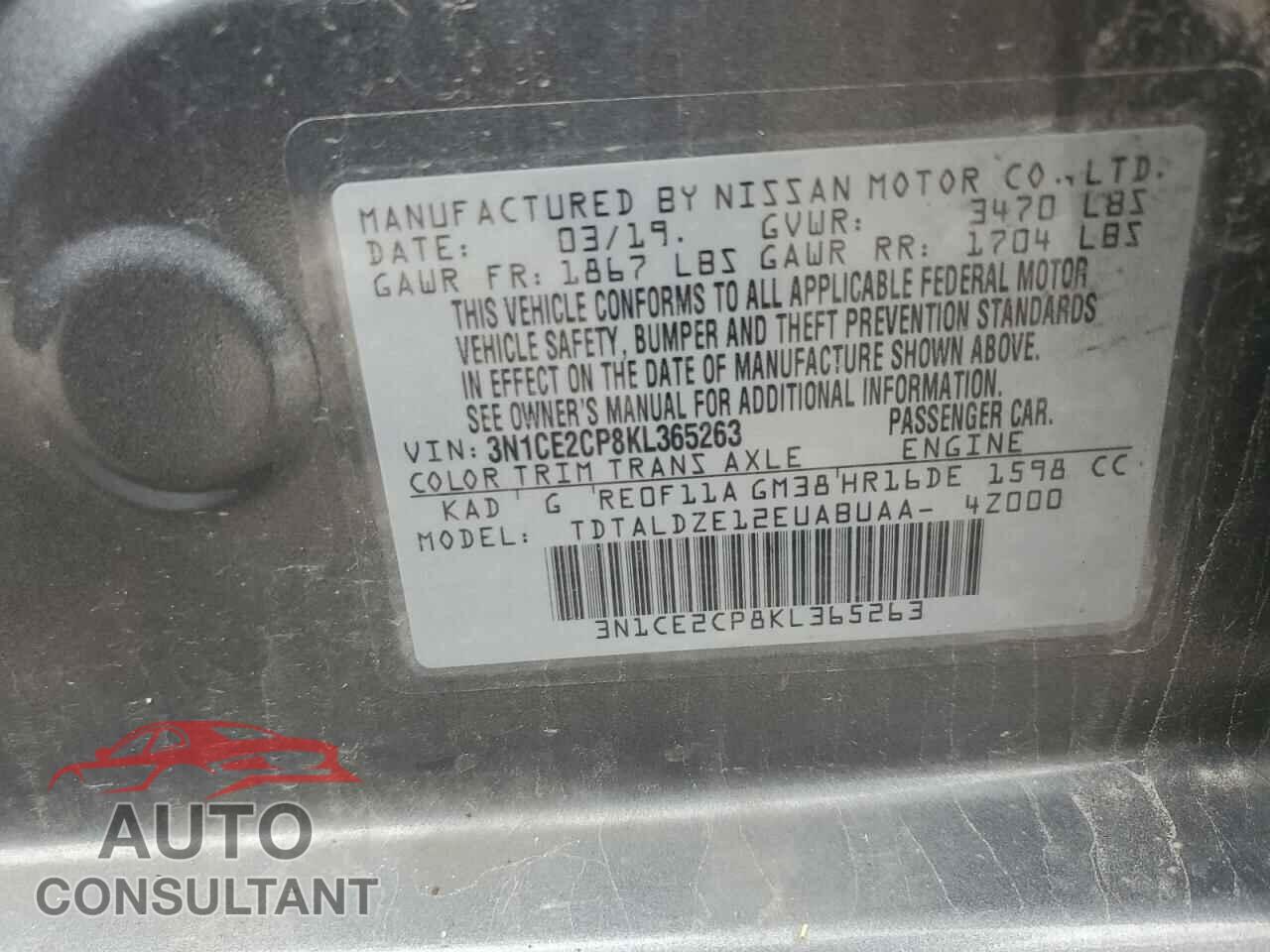 NISSAN VERSA 2019 - 3N1CE2CP8KL365263