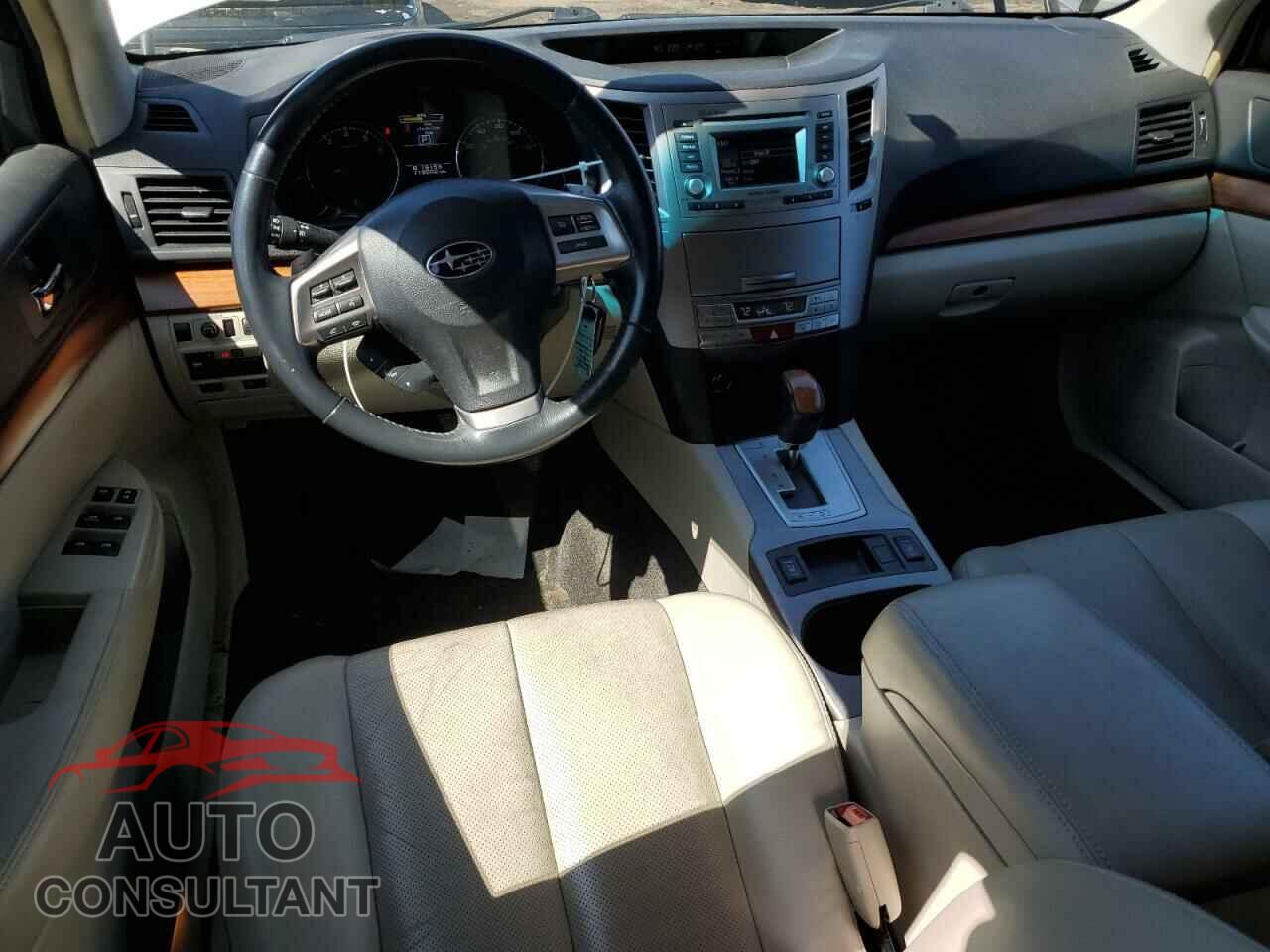 SUBARU OUTBACK 2014 - 4S4BRBLC8E3275245