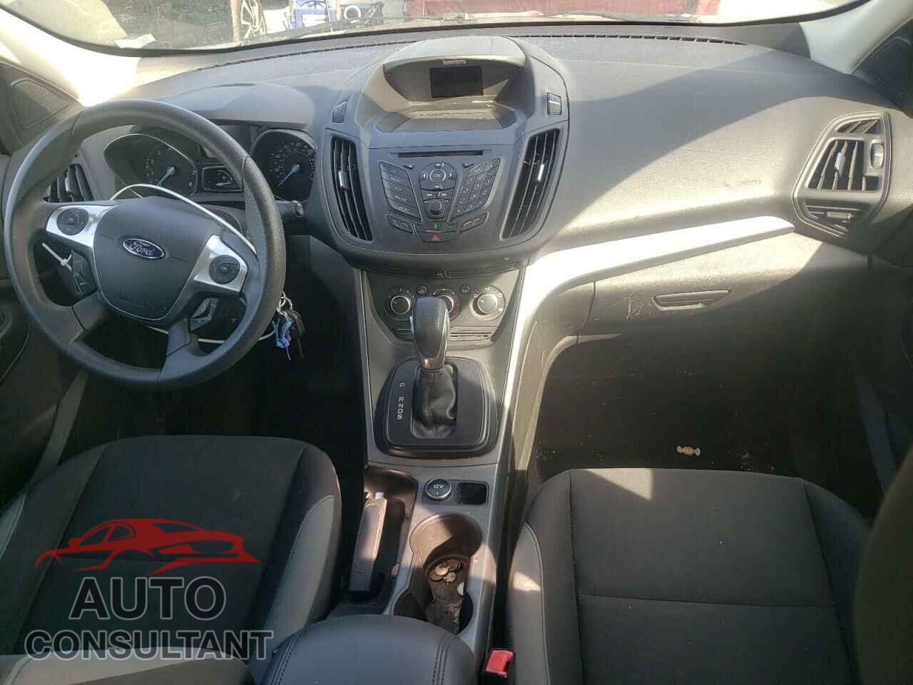 FORD ESCAPE 2013 - 1FMCU0F76DUB00443