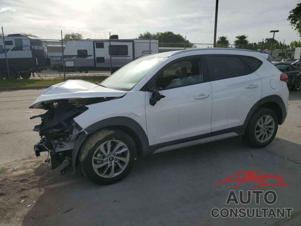 HYUNDAI TUCSON 2018 - KM8J33A49JU673518