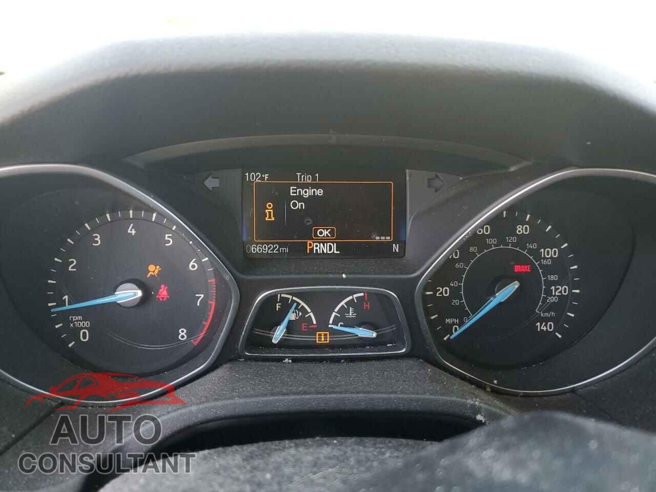 FORD FOCUS 2017 - 1FADP3K2XHL200929