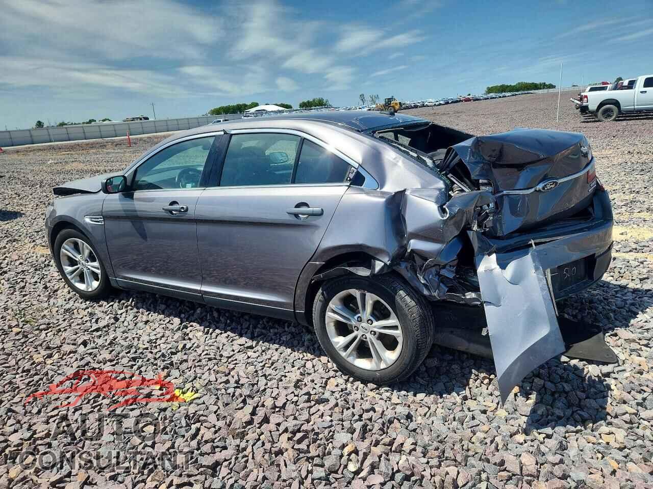 FORD TAURUS 2014 - 1FAHP2E80EG106560