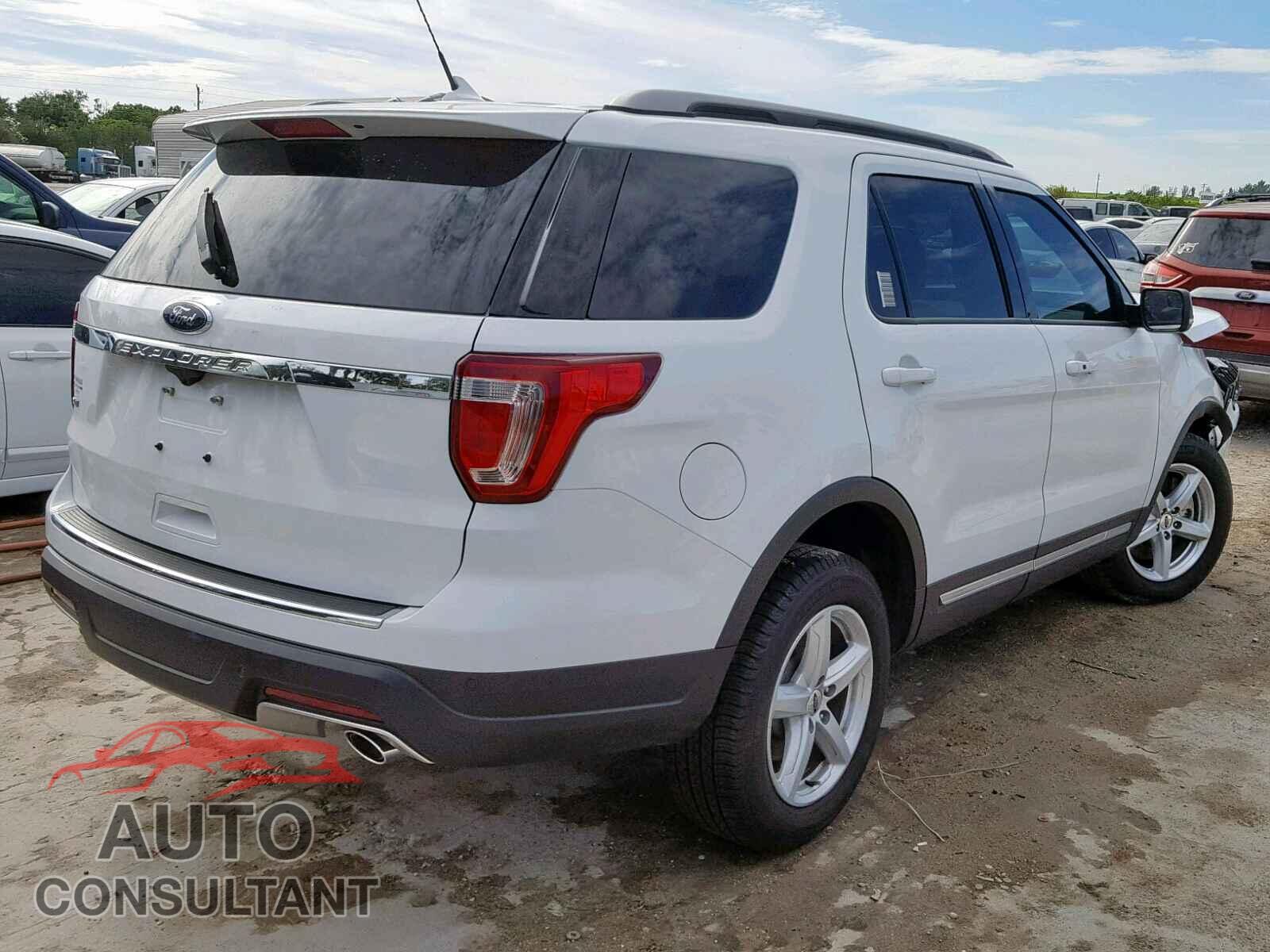 FORD EXPLORER X 2018 - 1FM5K7D80JGB15632