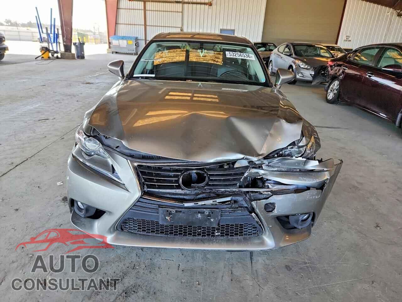 LEXUS IS 2016 - JTHBA1D24G5024448