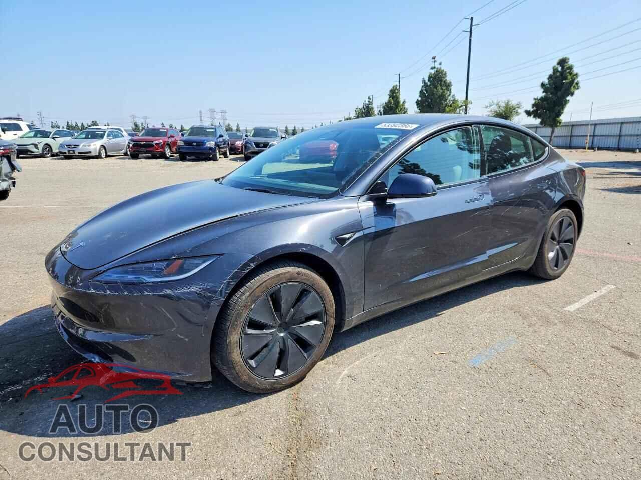 TESLA MODEL 3 2024 - 5YJ3E1EA3RF746933