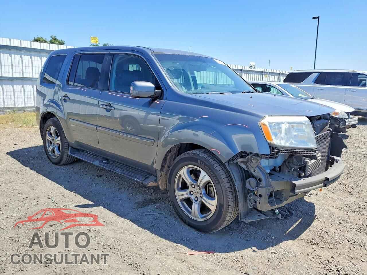 HONDA PILOT 2013 - 5FNYF4H51DB076536