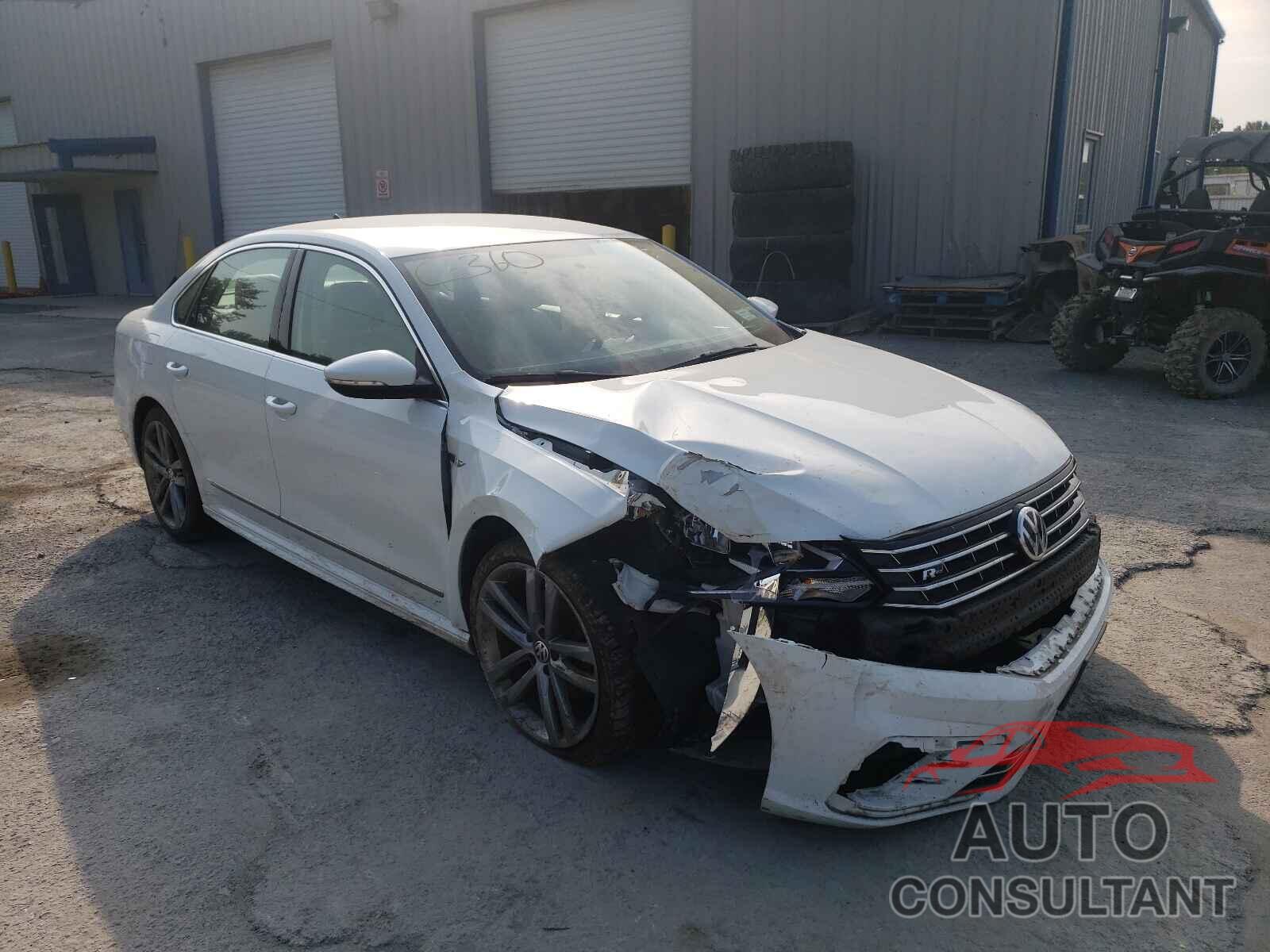 VOLKSWAGEN PASSAT 2017 - 1VWDT7A36HC056722
