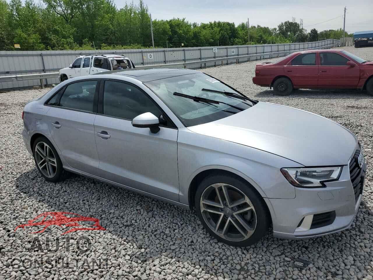 AUDI A3 2017 - WAUAUGFF8H1061063