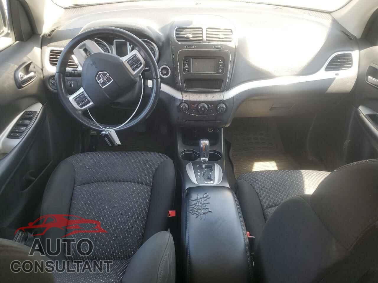 DODGE JOURNEY 2019 - 3C4PDCBB6KT837618
