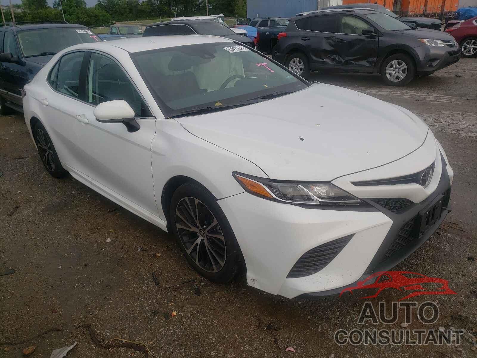 TOYOTA CAMRY 2020 - 4T1G11AK8LU994035