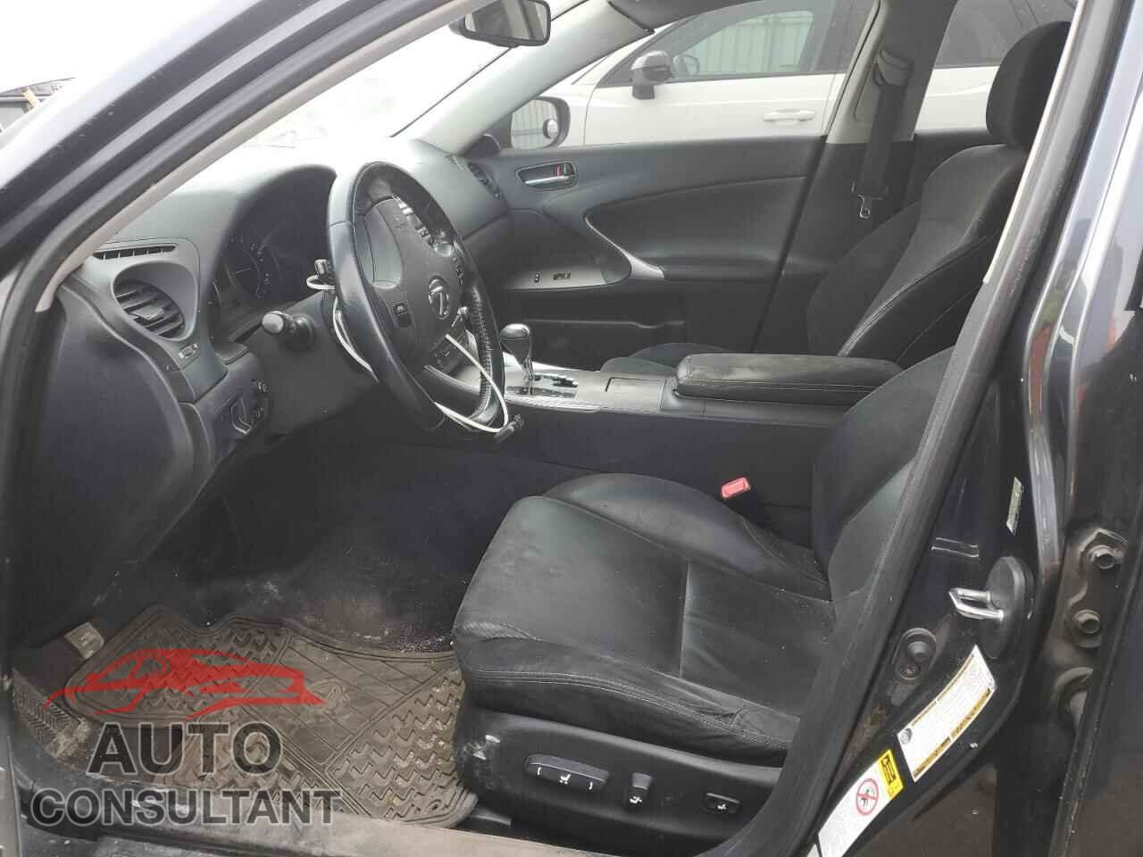 LEXUS IS 2009 - JTHCK262195034653