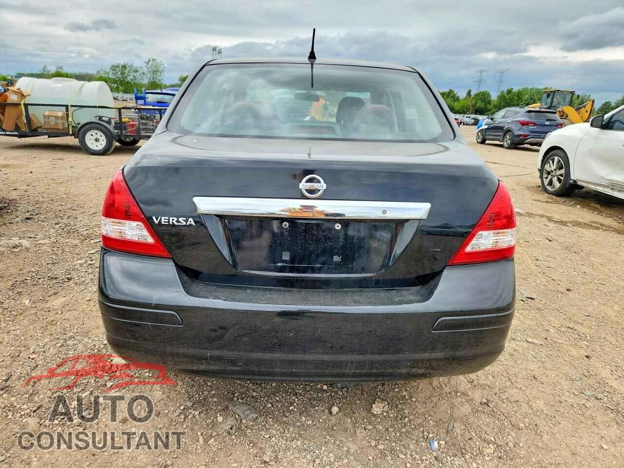 NISSAN VERSA 2011 - 3N1BC1AP1BL358458