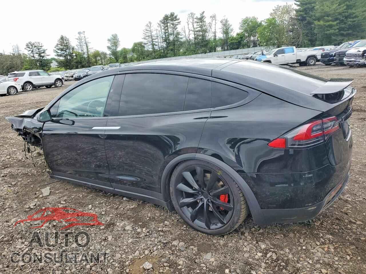 TESLA MODEL X 2019 - 5YJXCAE49KF162396