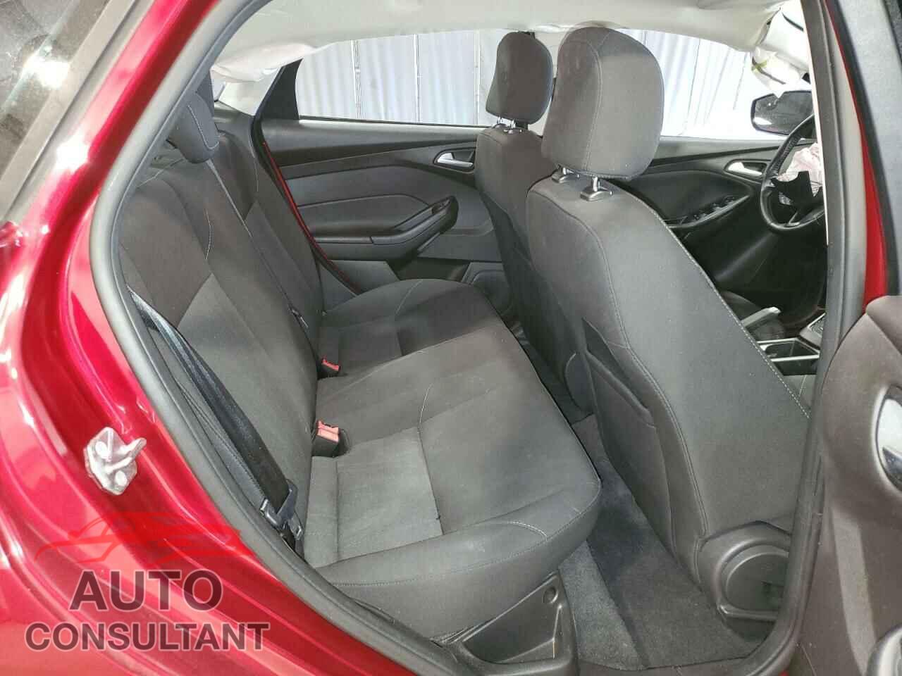 FORD FOCUS 2016 - 1FADP3F27GL393386