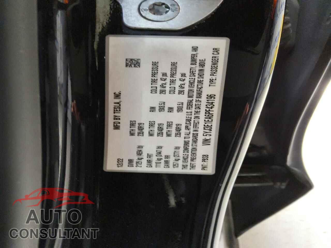 TESLA MODEL 3 2023 - 5YJ3E1EA6PF434196