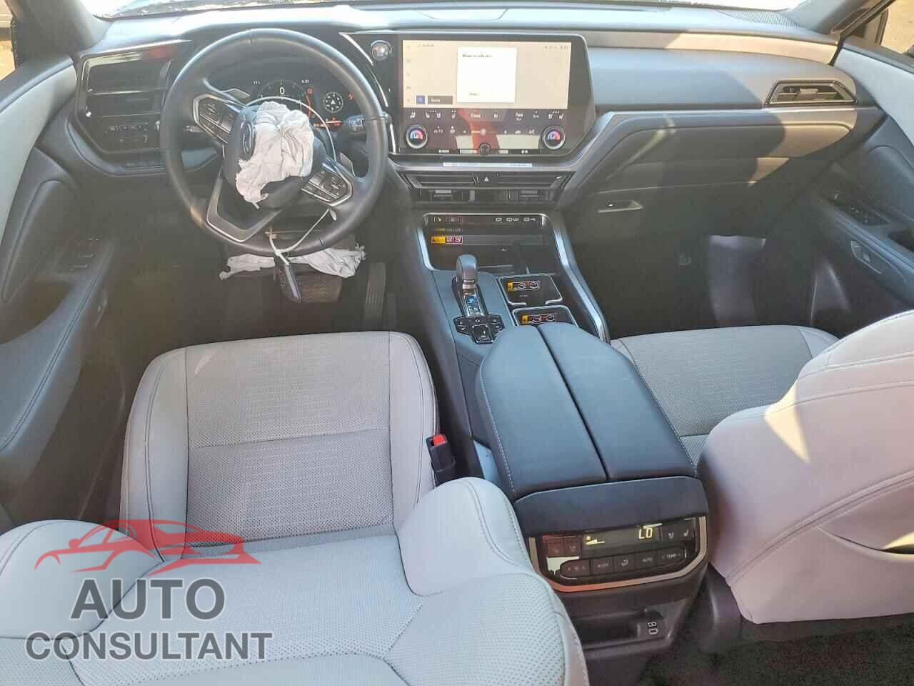 LEXUS UNKNOWN 2025 - 5TDAAAB61SS021108