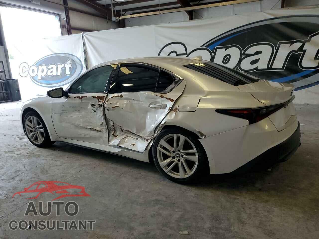 LEXUS IS 2021 - JTHCA1D21M5110736