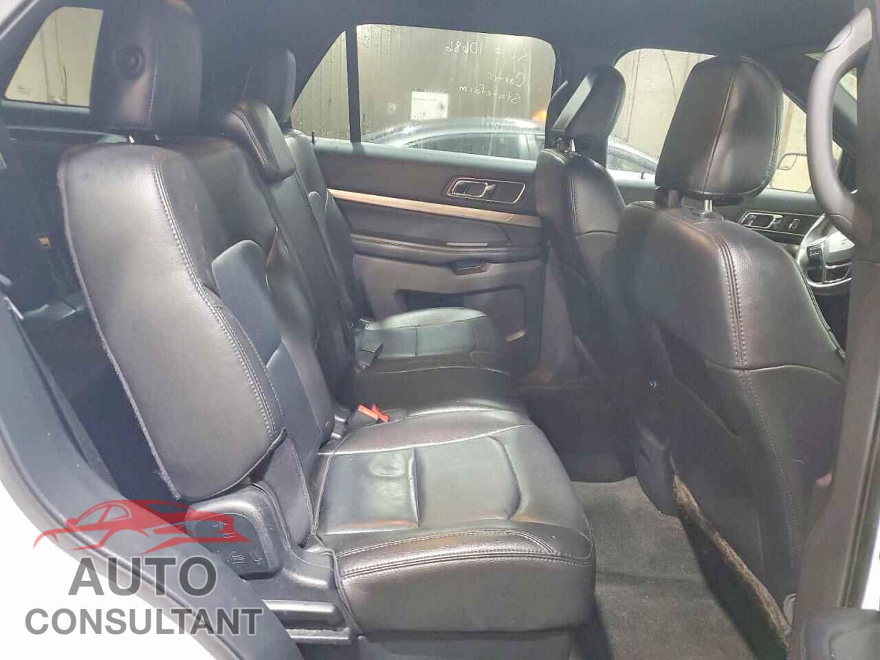 FORD EXPLORER 2018 - 1FM5K7D83JGB96660