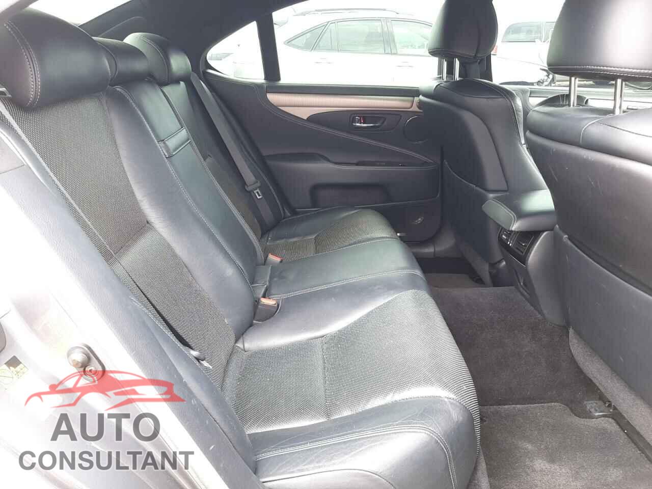 LEXUS LS460 2013 - JTHBL5EF5D5122595