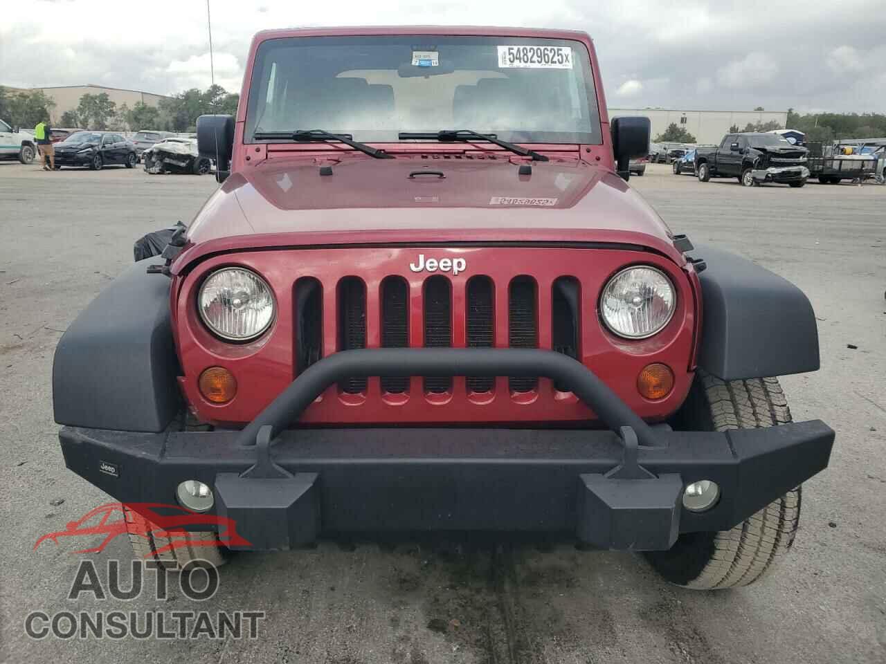 JEEP WRANGLER 2011 - 1J4AA2D16BL528721