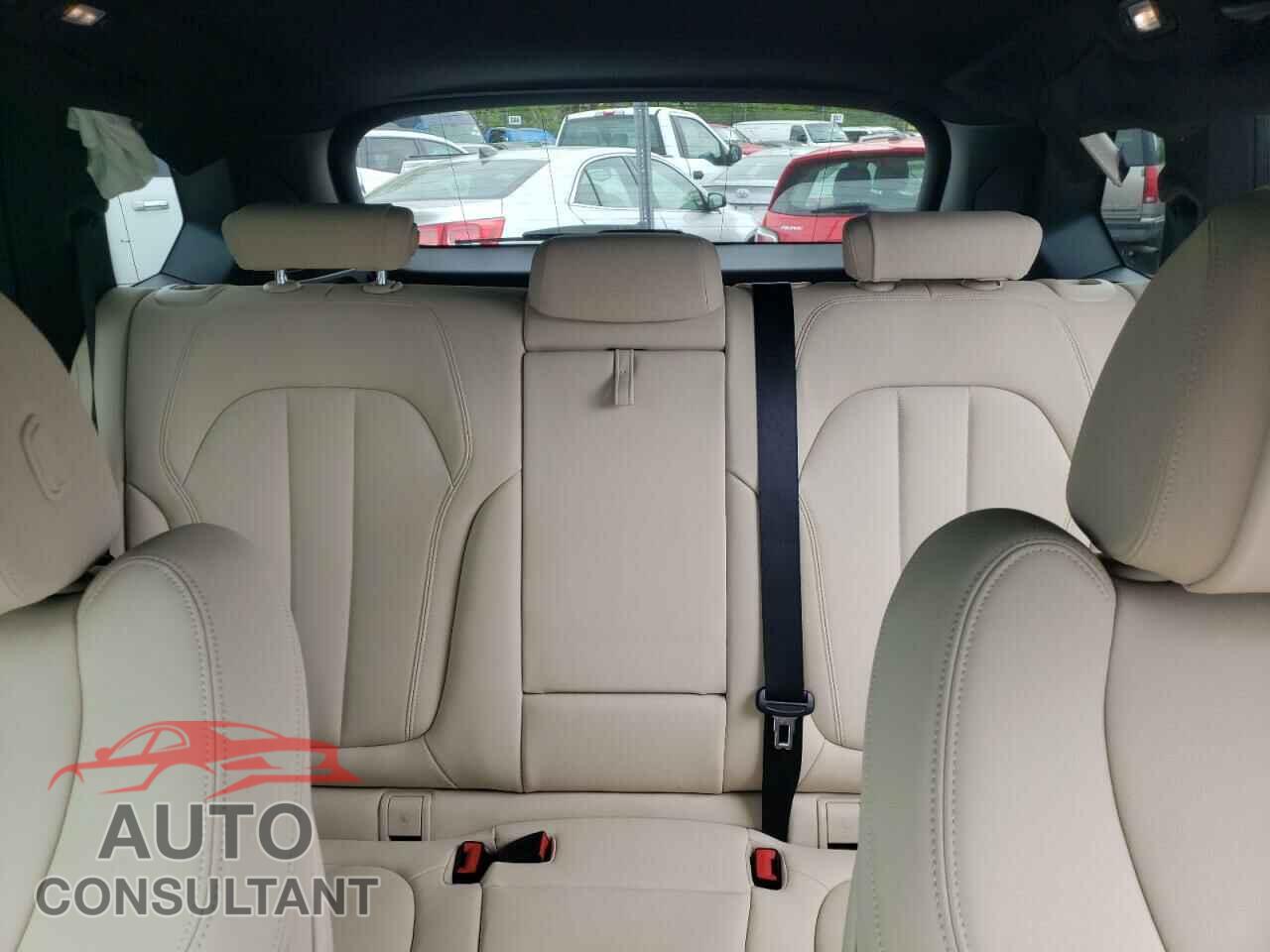 BMW X5 2021 - 5UXCR6C02M9E09329