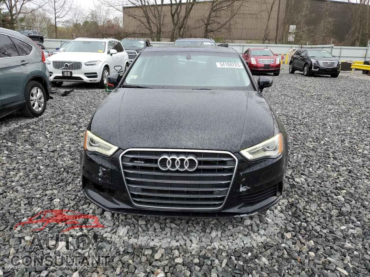 AUDI A3 2015 - WAUEFGFF5F1017577