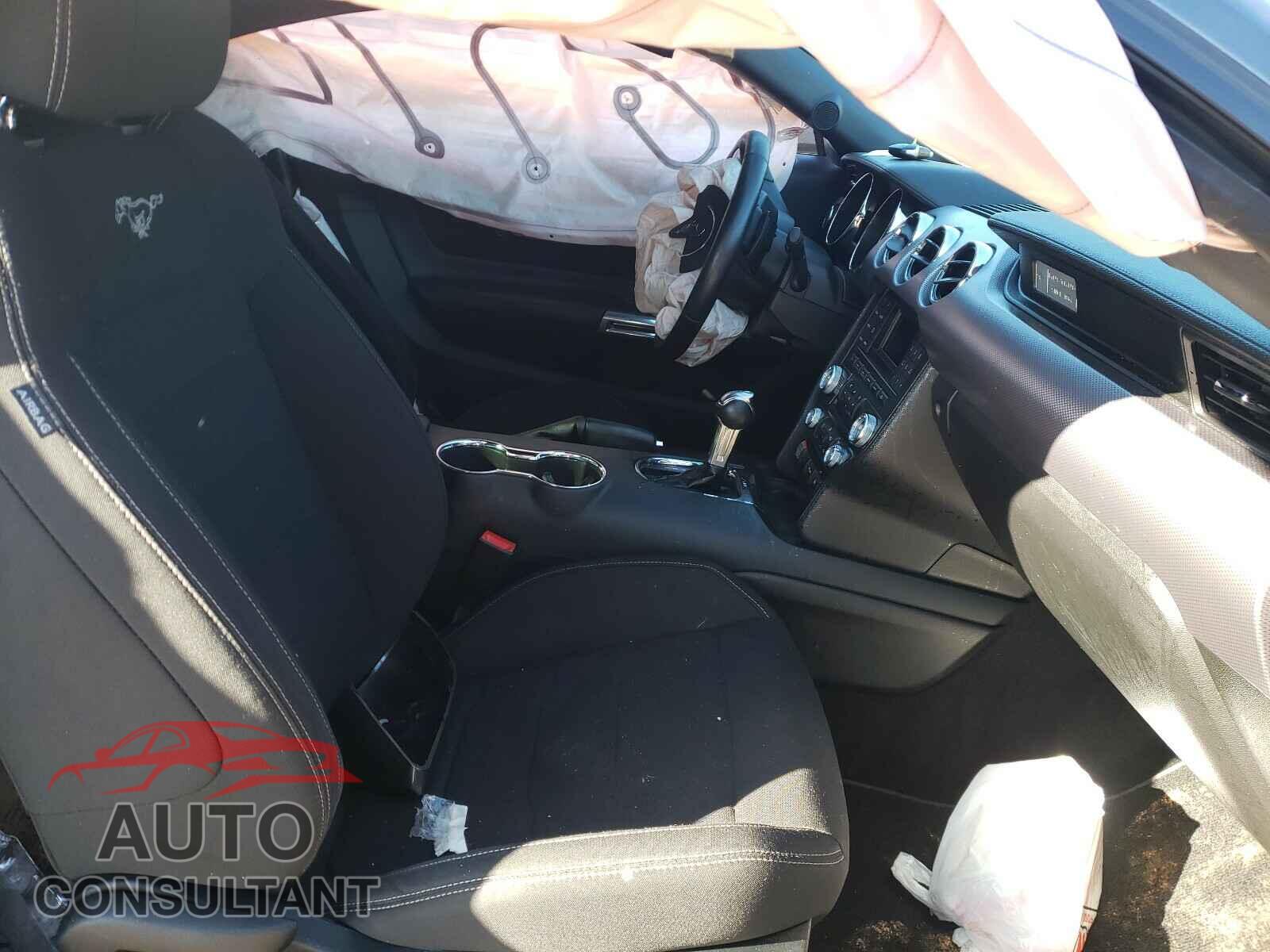 FORD MUSTANG 2017 - 1FA6P8CF4H5249491